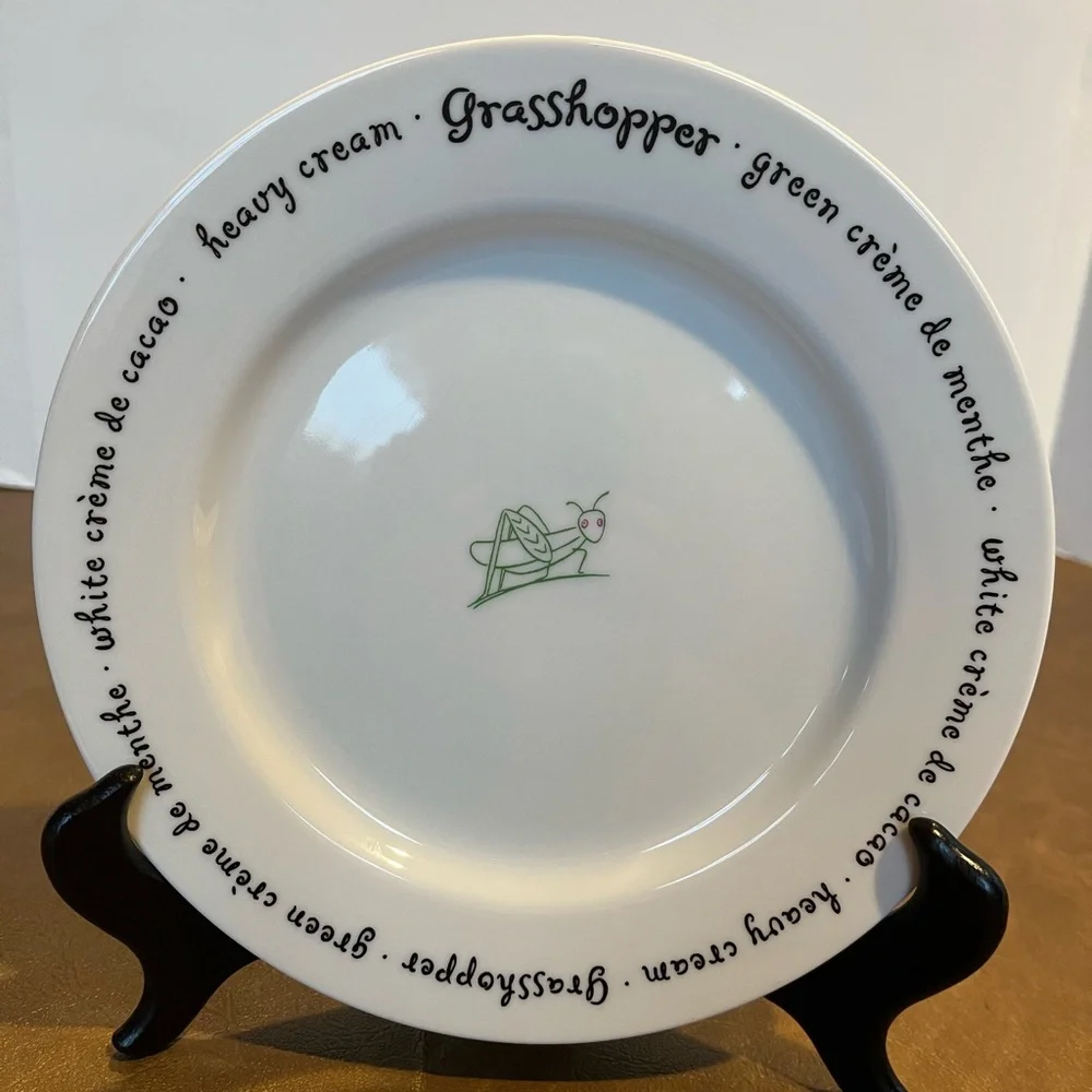Set of 4 Pottery Barn Appetizer Plates Featuring 